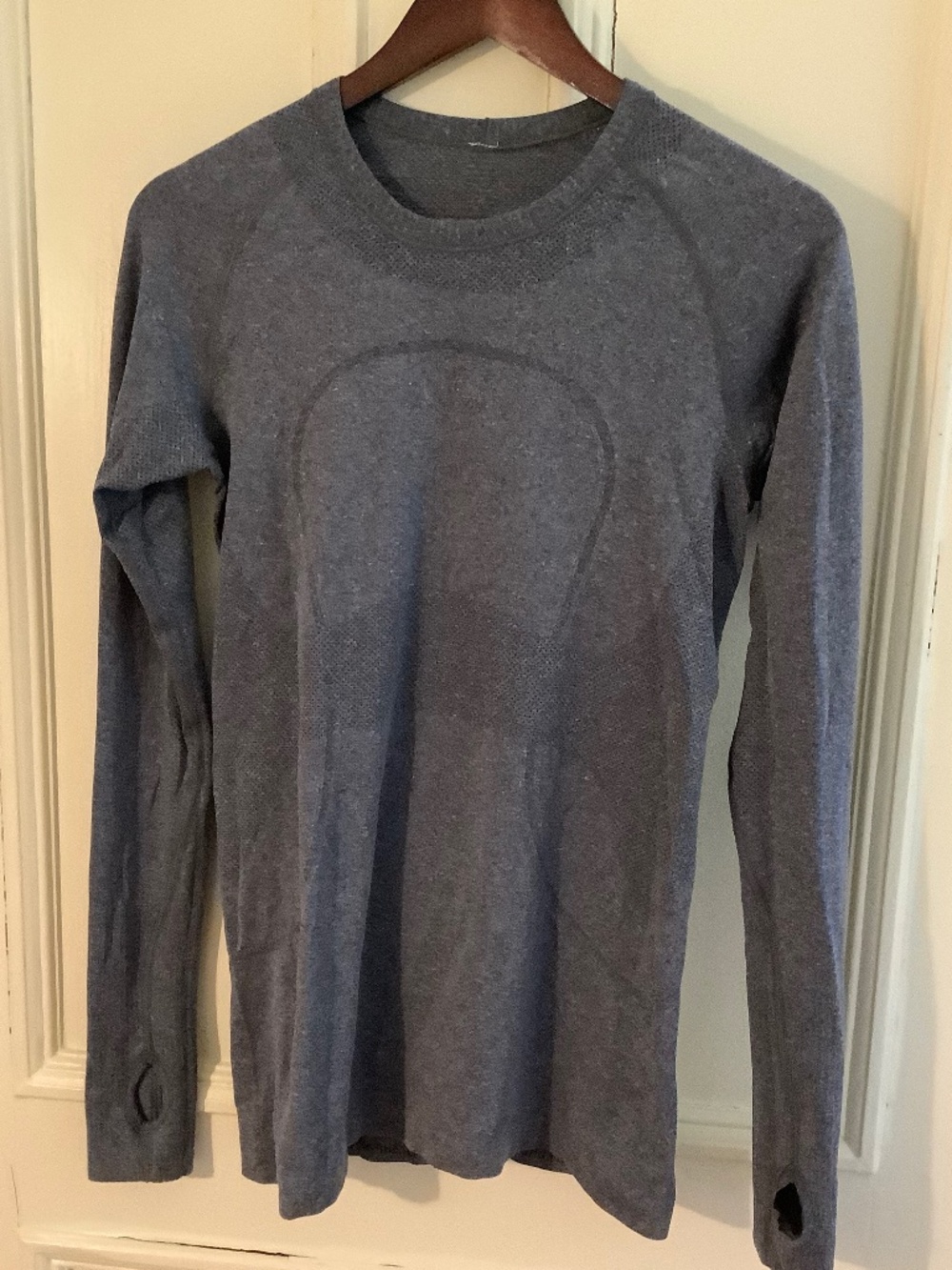 Lululemon LS Top 8